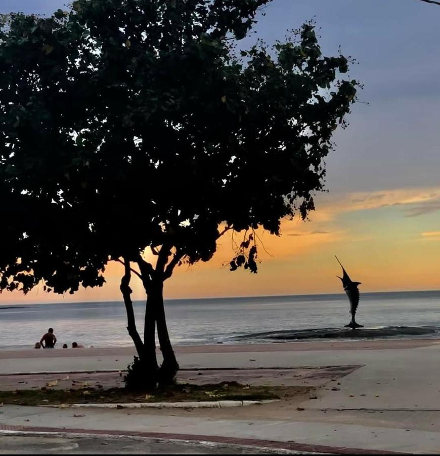 Raio De Luz Guarapari Beach Exterior photo